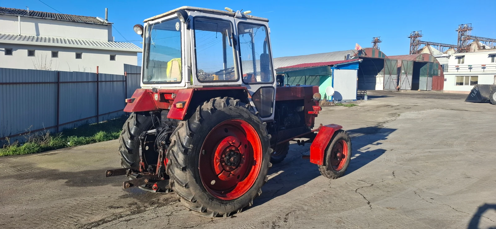 Трактор ЮМЗ  - изображение 3