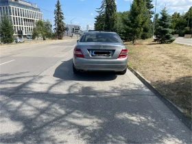 Mercedes-Benz C 220 Капарирана, снимка 8