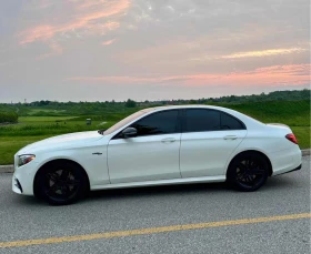 Обява за продажба на Mercedes-Benz E 53 AMG CARFAX АВТО КРЕДИТ  ~74 800 лв. - изображение 1