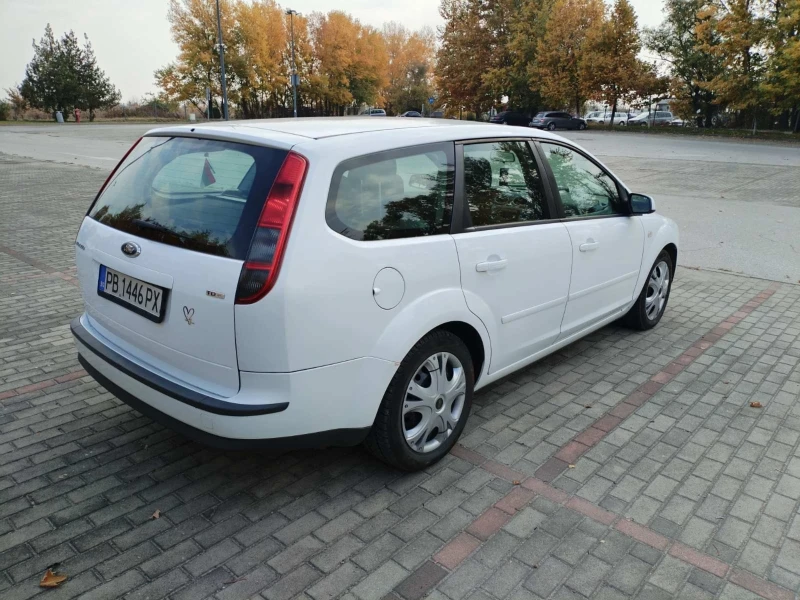 Ford Focus 1.6 Tdci, снимка 5 - Автомобили и джипове - 47913957