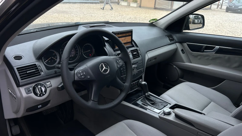 Mercedes-Benz C 220 C220CDI-170к.с.-NAVI-ВНОС ГЕРМАНИЯ-EURO 4, снимка 11 - Автомобили и джипове - 48282143