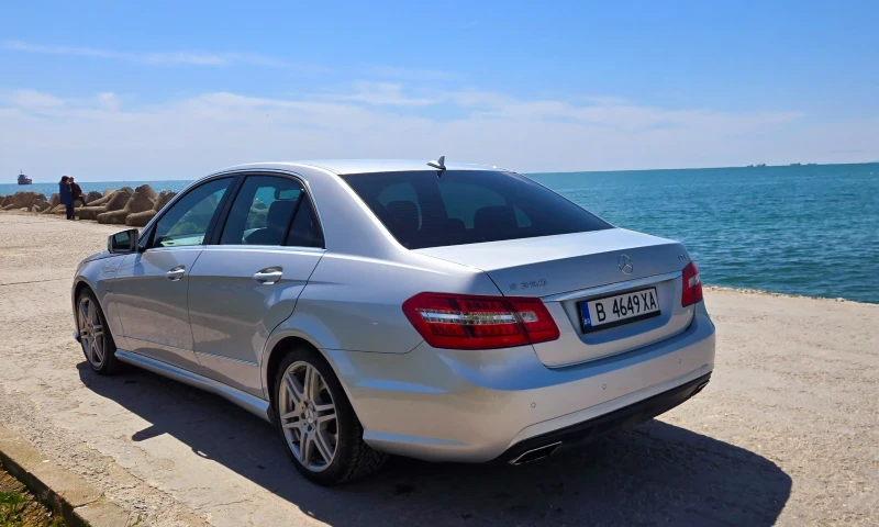 Mercedes-Benz E 350, снимка 9 - Автомобили и джипове - 52180365