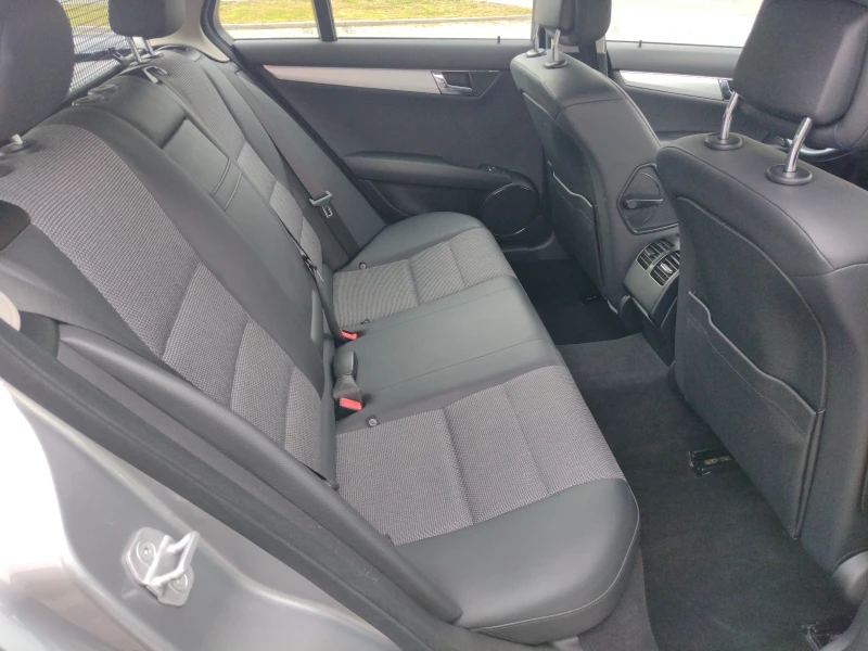 Mercedes-Benz C 200 2.2 CDI* Avangarde* Aвт* Кожа* , снимка 10 - Автомобили и джипове - 50292403