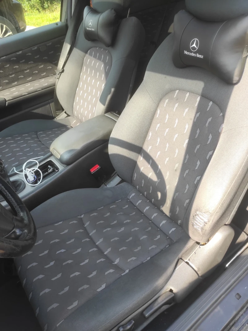 Mercedes-Benz C 220, снимка 11 - Автомобили и джипове - 52935478