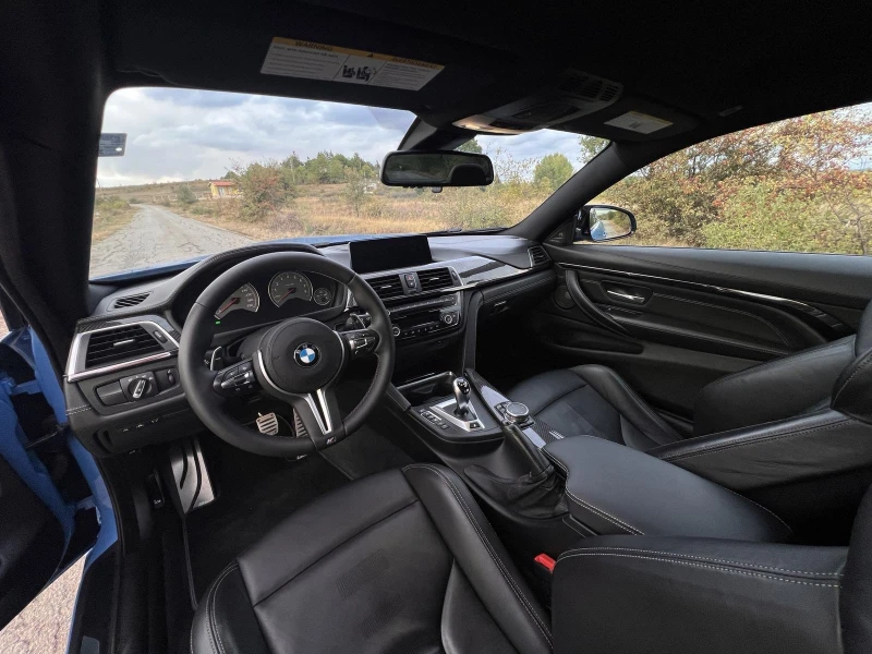 BMW M4 ///M M4Competition, снимка 11 - Автомобили и джипове - 52644326