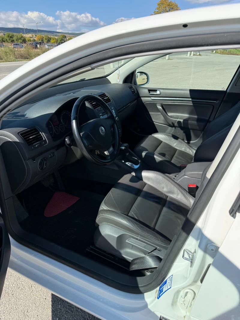 VW Golf GT, снимка 8 - Автомобили и джипове - 53212403