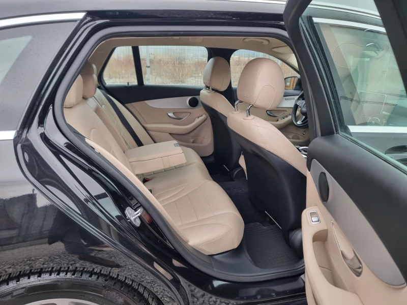 Mercedes-Benz C 220 220CDI LED КЛИМАТРОНИК, снимка 8 - Автомобили и джипове - 53416971