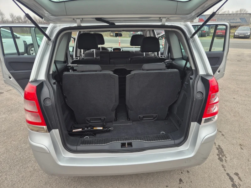 Opel Zafira 7-места , снимка 11 - Автомобили и джипове - 53449343