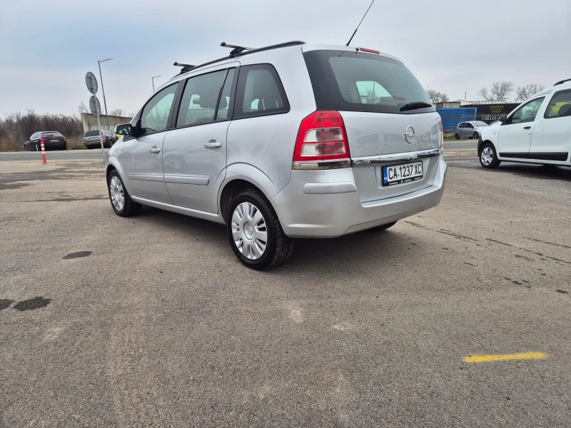Opel Zafira 7-места , снимка 3 - Автомобили и джипове - 53449343