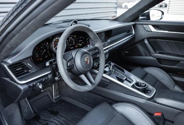 Porsche 911 Turbo S - изображение 4