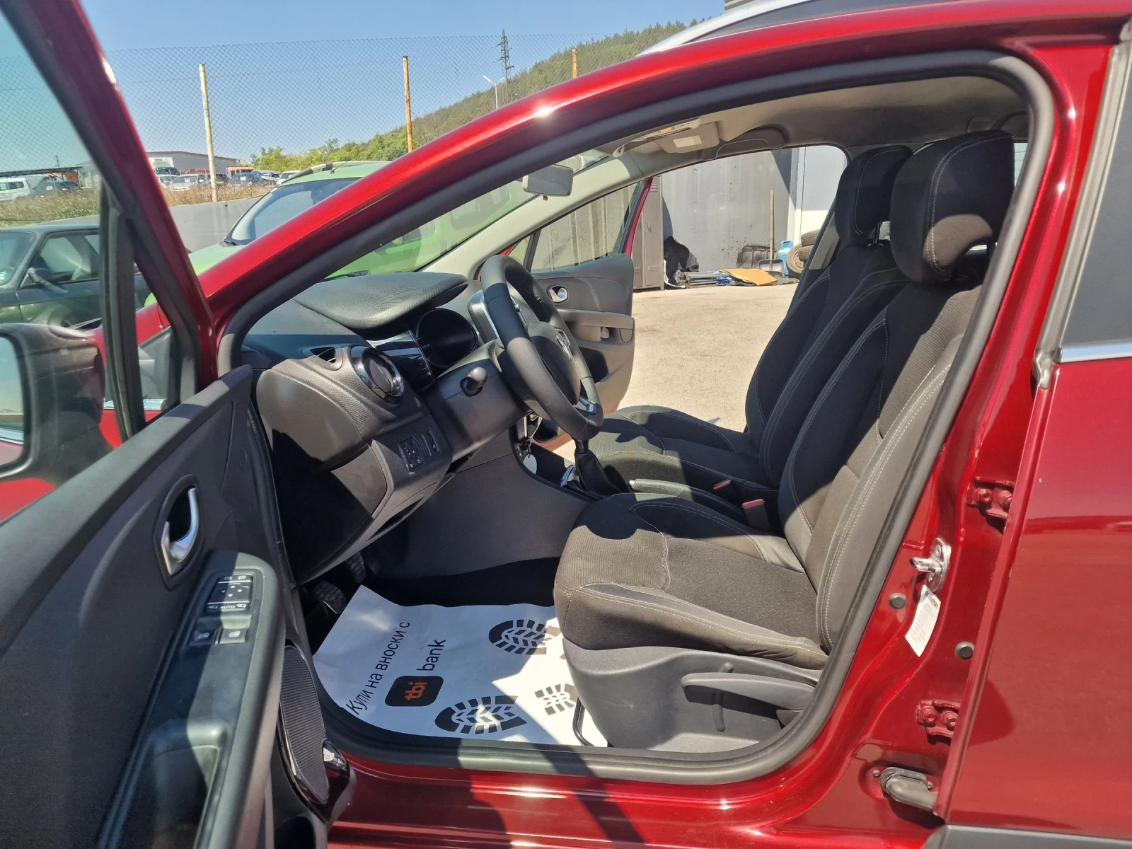 Renault Clio 0.9Tce Evro 6b - изображение 9