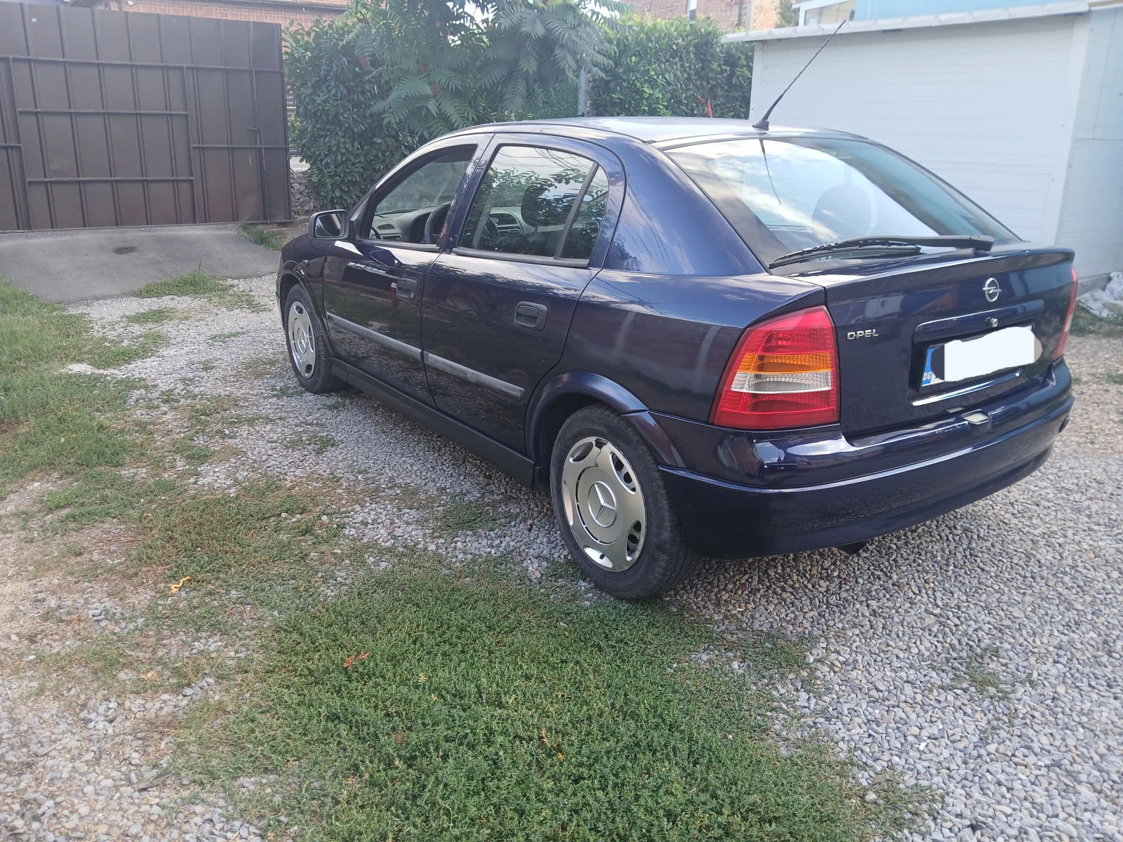 Opel Astra 1.6газ клима  гаражен  - изображение 8