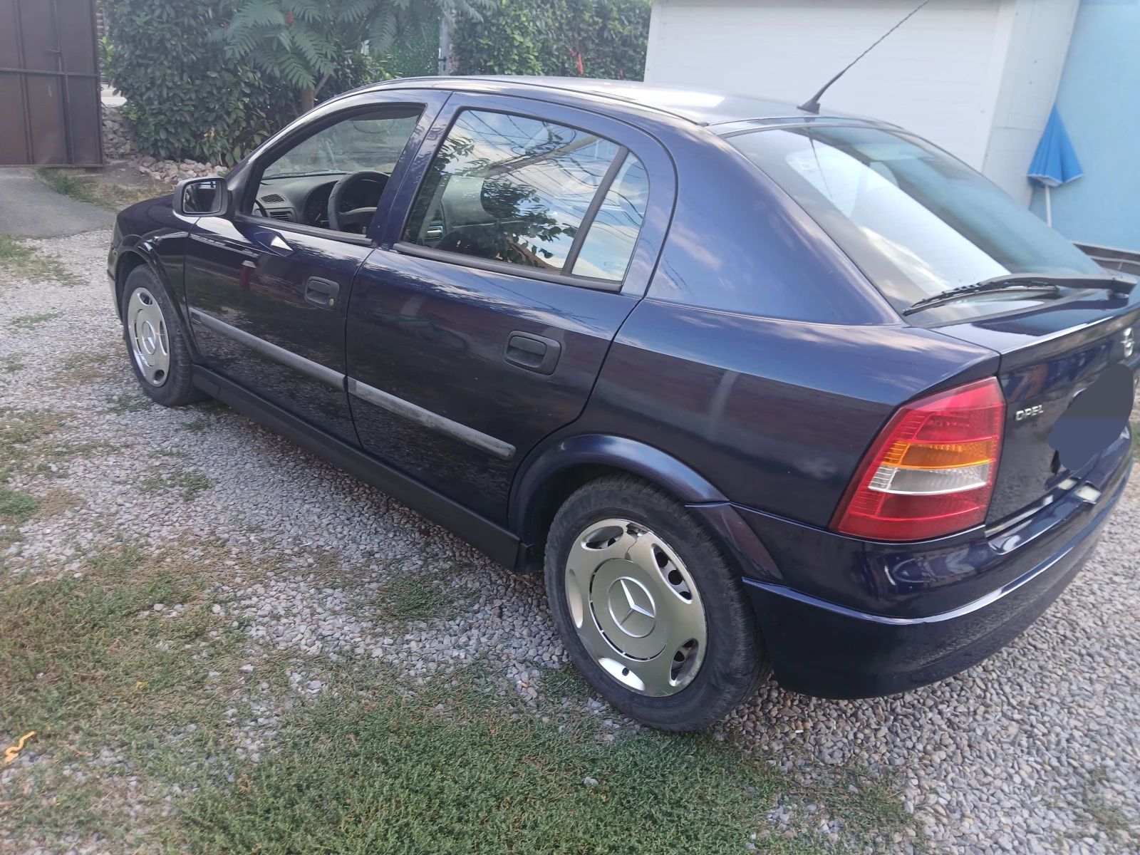 Opel Astra 1.6газ клима  гаражен  - изображение 2