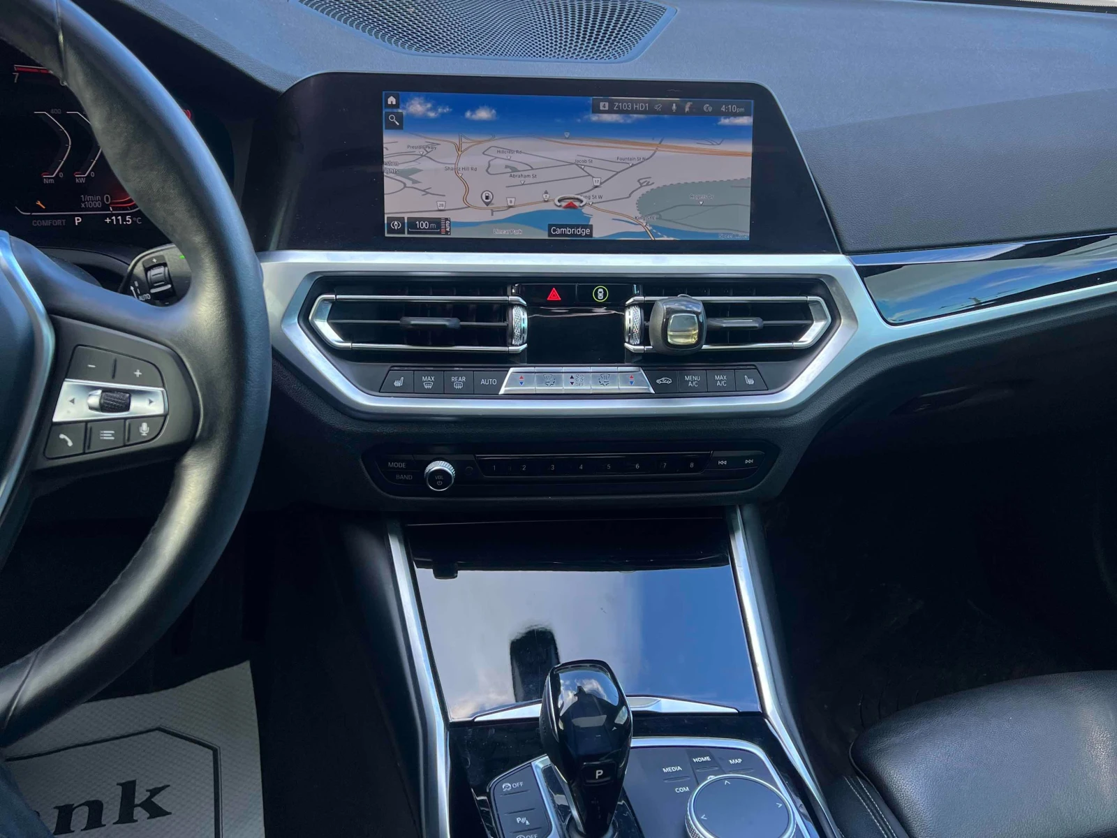 BMW 330 * * CARFAX * *   * *  | Mobile.bg   7