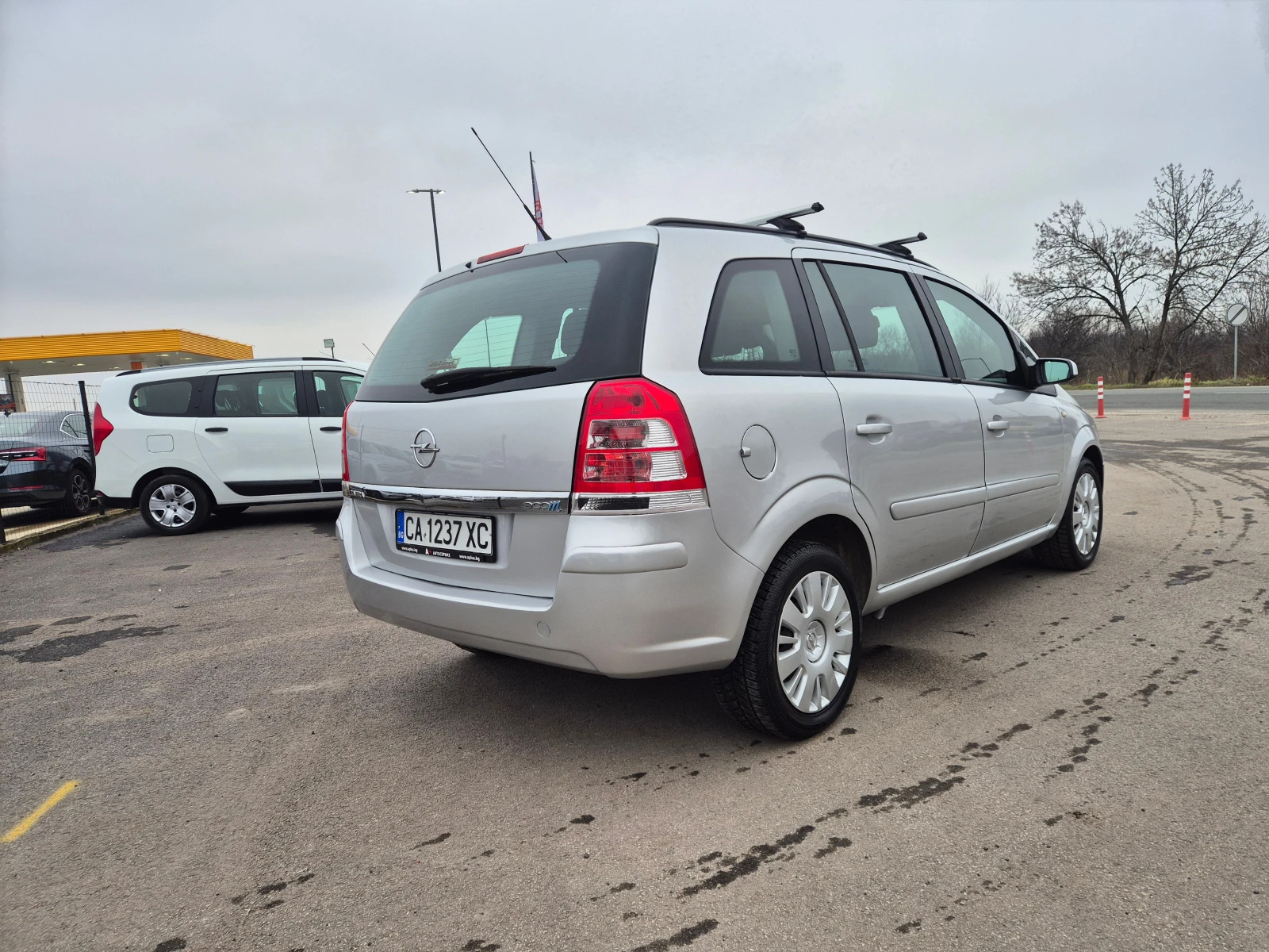 Opel Zafira 7-места  - изображение 5