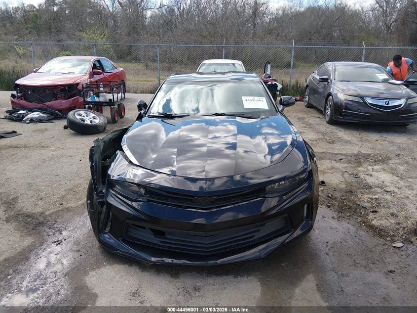 Chevrolet Camaro 3.6L V-6 DI, DOHC, VVT, 335HP Rear Wheel Drive, снимка 12 - Автомобили и джипове - 53891993