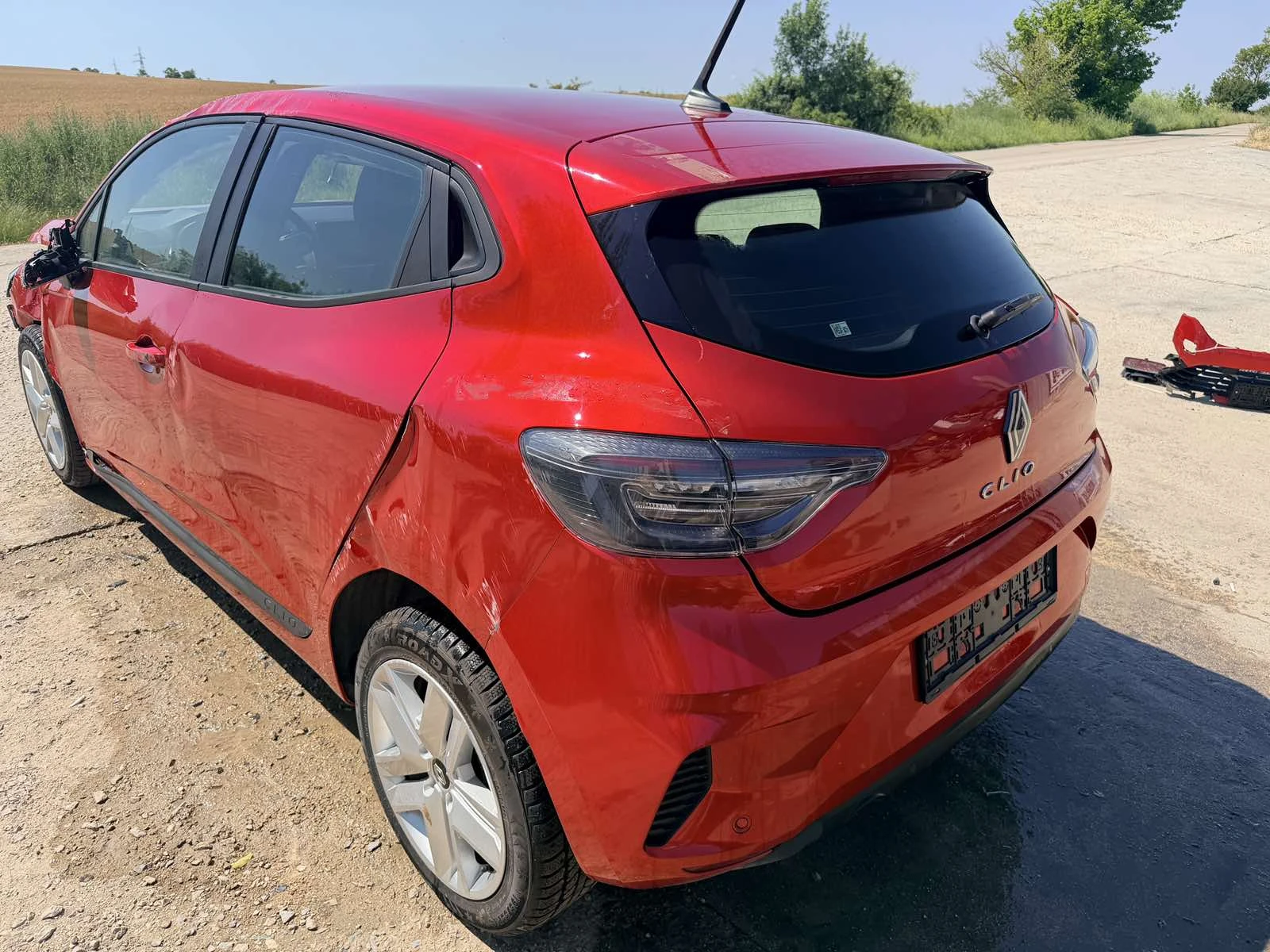 Renault Clio 1.0 TCe, снимка 7 - Автомобили и джипове - 55093946
