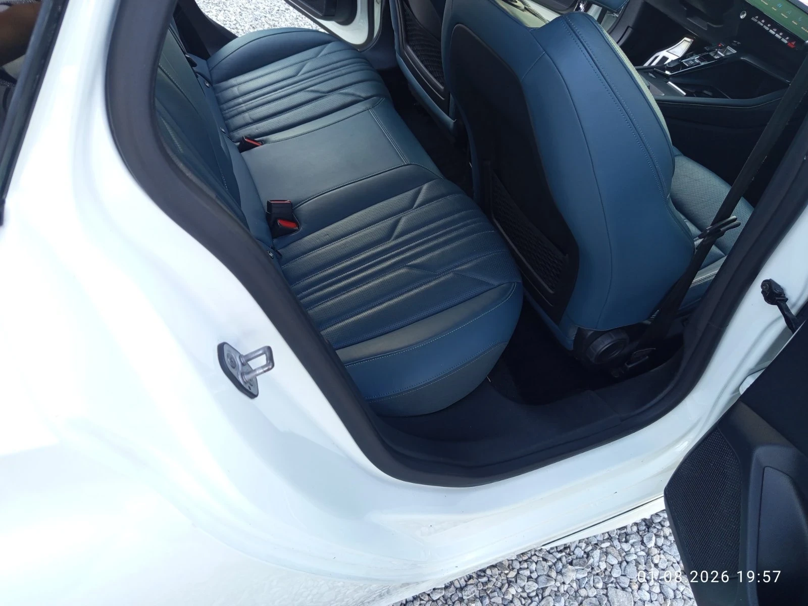 Peugeot 308 1.6Plug-in Hybrid 225ks.GT-Line e- EAT8 | Mobile.bg � ����������� 17