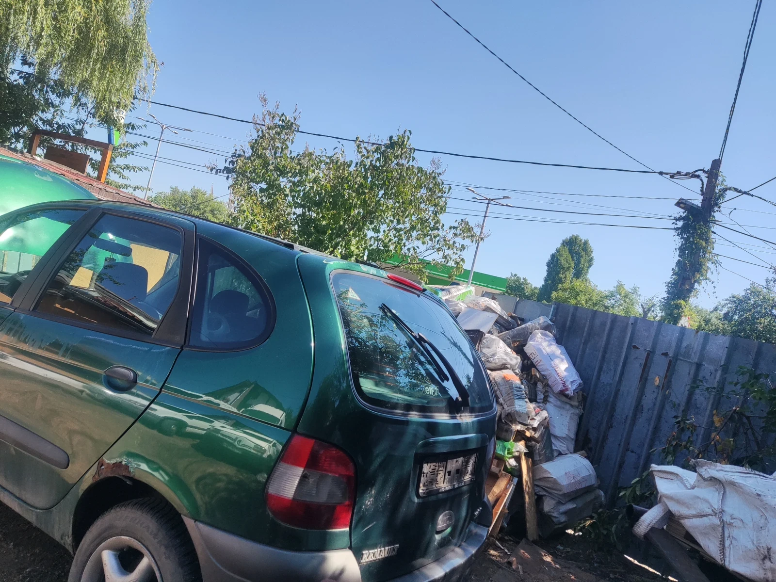 Renault Scenic 1.6, снимка 4 - Автомобили и джипове - 55420120