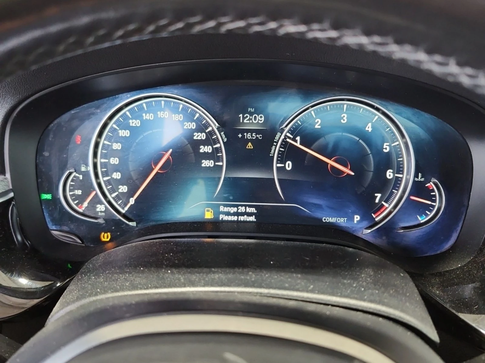 BMW 530 xDrive * M Pack * АвтоКредит * (ЦЕНА ДО БГ), снимка 11 - Автомобили и джипове - 55591890