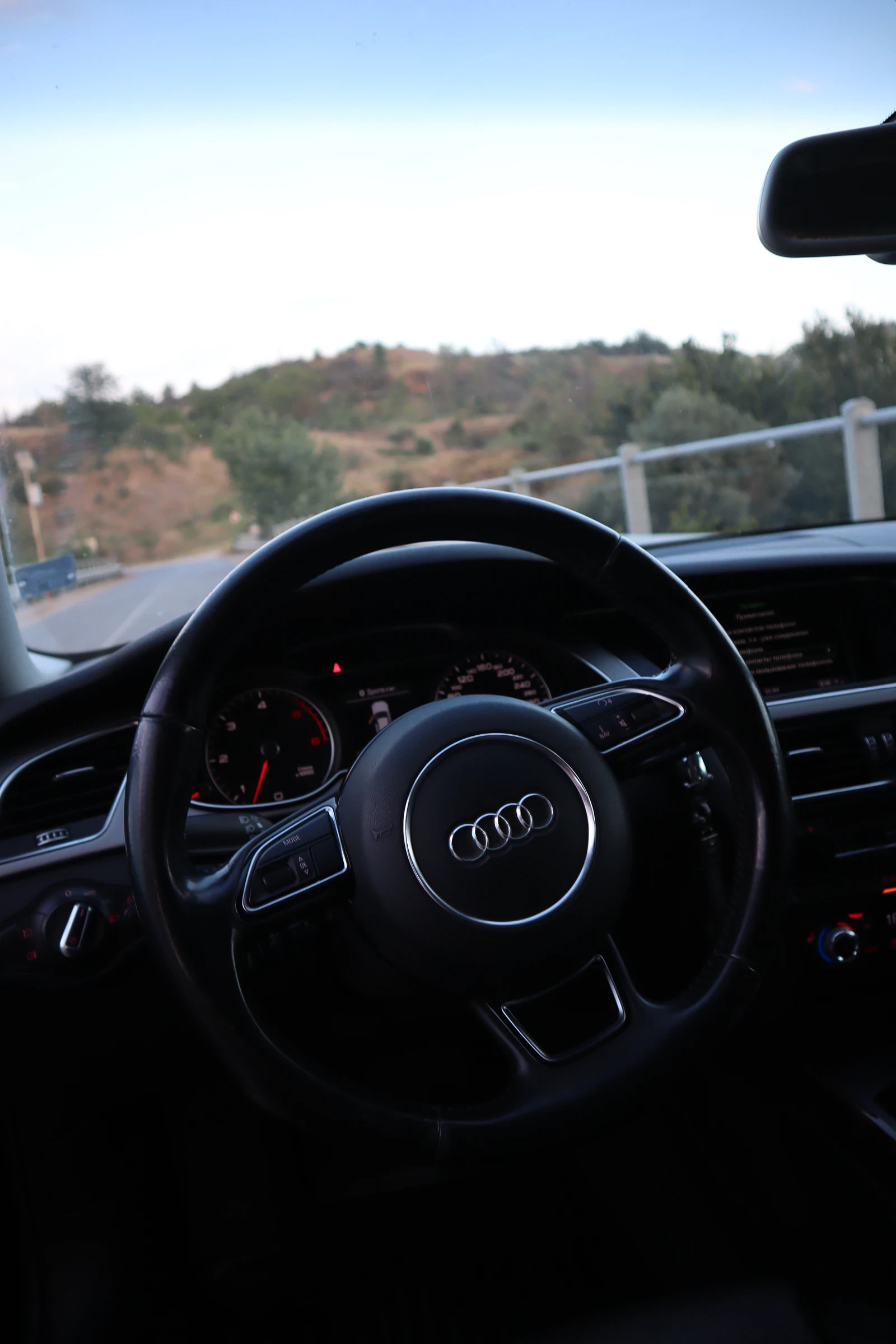 Audi A4 B8.5 Avant 3.0 TDI (245 к.с.) Quattro S-Tronic, снимка 12 - Автомобили и джипове - 55603393