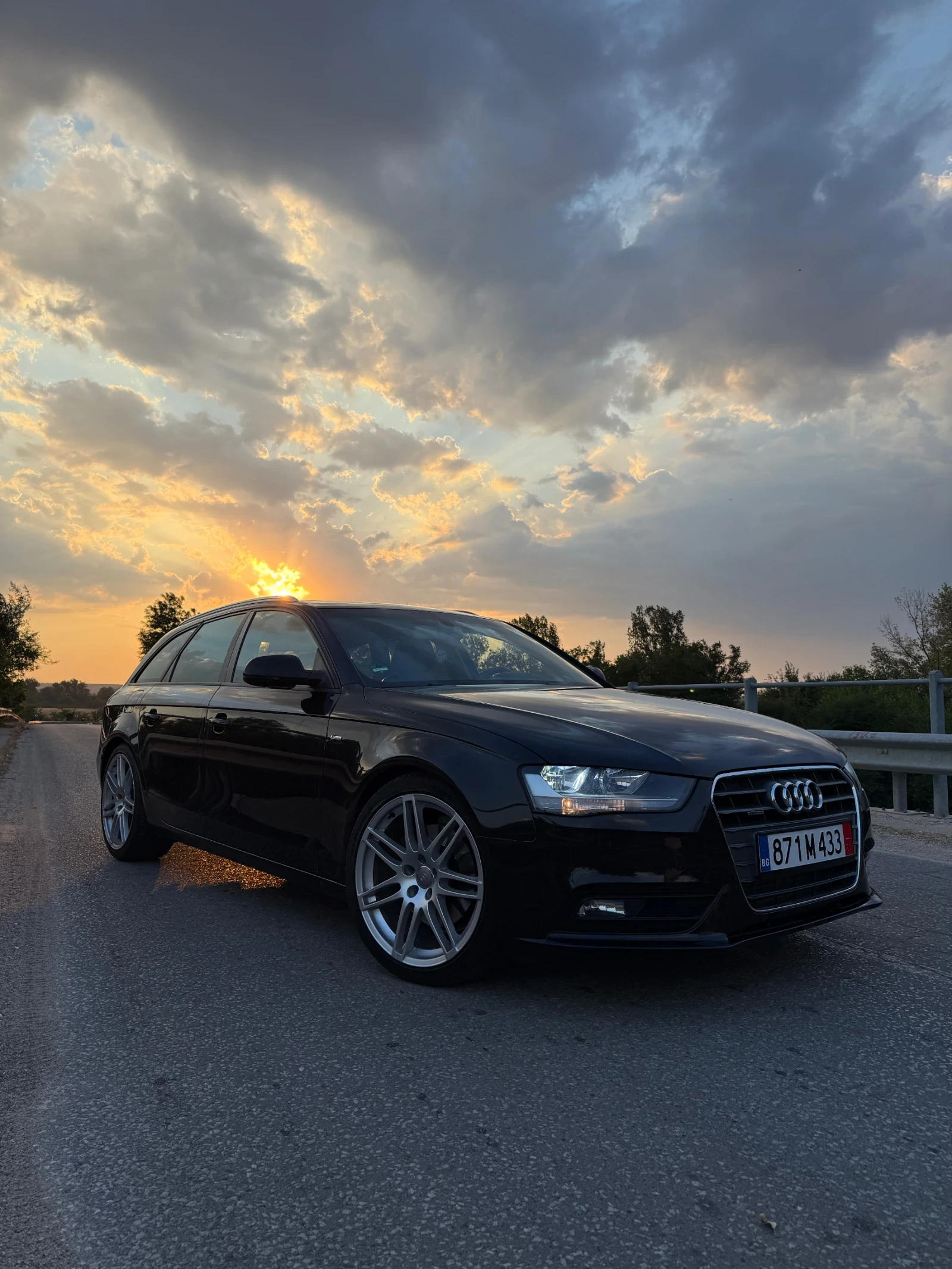 Audi A4 B8.5 Avant 3.0 TDI (245 к.с.) Quattro S-Tronic, снимка 2 - Автомобили и джипове - 55603393
