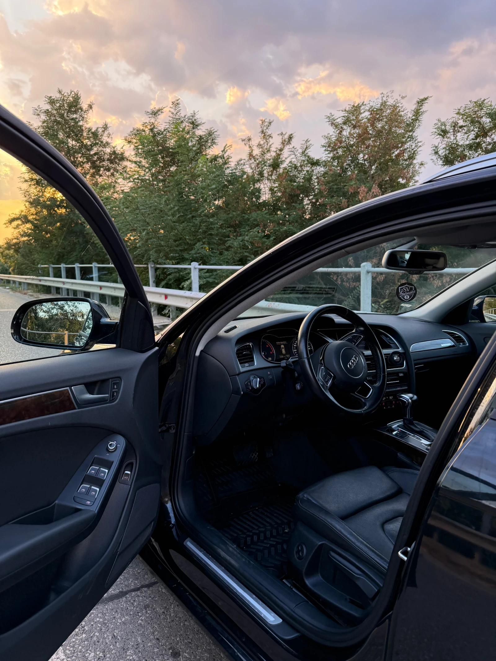 Audi A4 B8.5 Avant 3.0 TDI (245 к.с.) Quattro S-Tronic, снимка 13 - Автомобили и джипове - 55603393