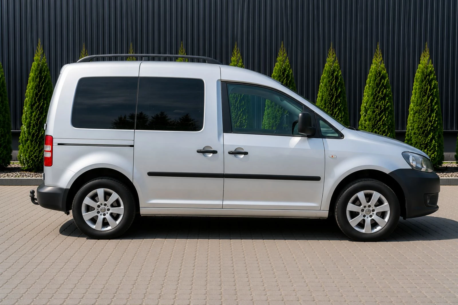 VW Caddy, снимка 2 - Автомобили и джипове - 55606804