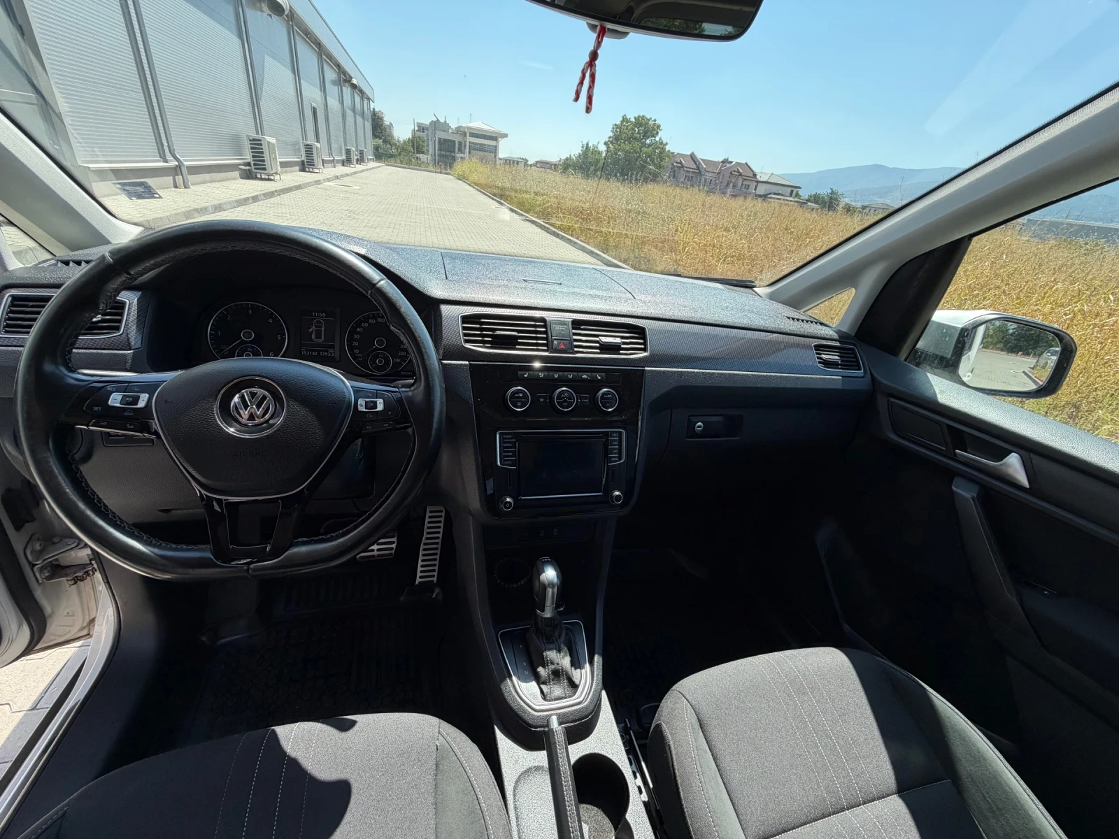 VW Caddy, снимка 12 - Автомобили и джипове - 55944100