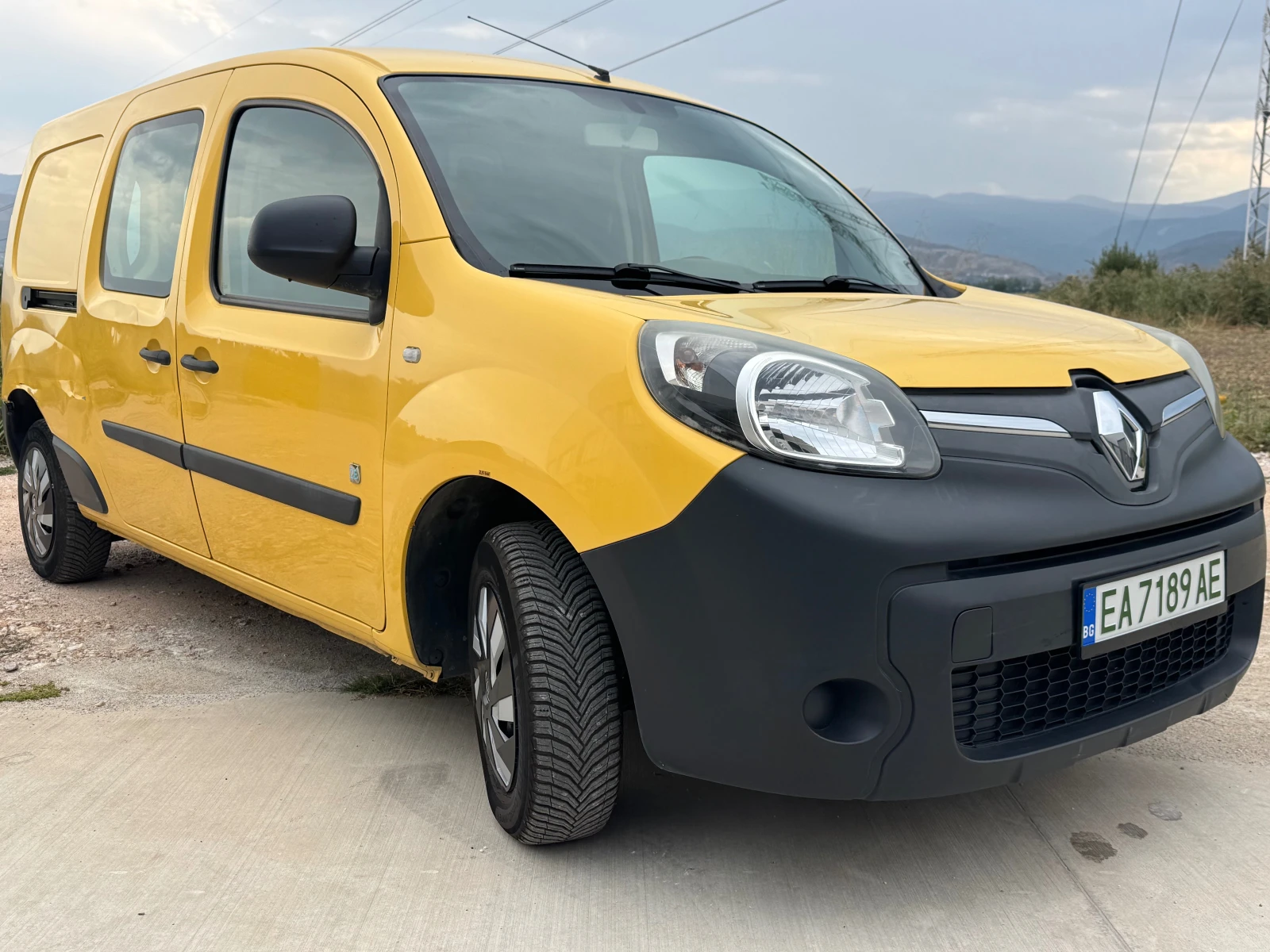 Renault Kangoo Z.E. Дълга база | Електрически | 2016 г., снимка 8 - Автомобили и джипове - 56057625