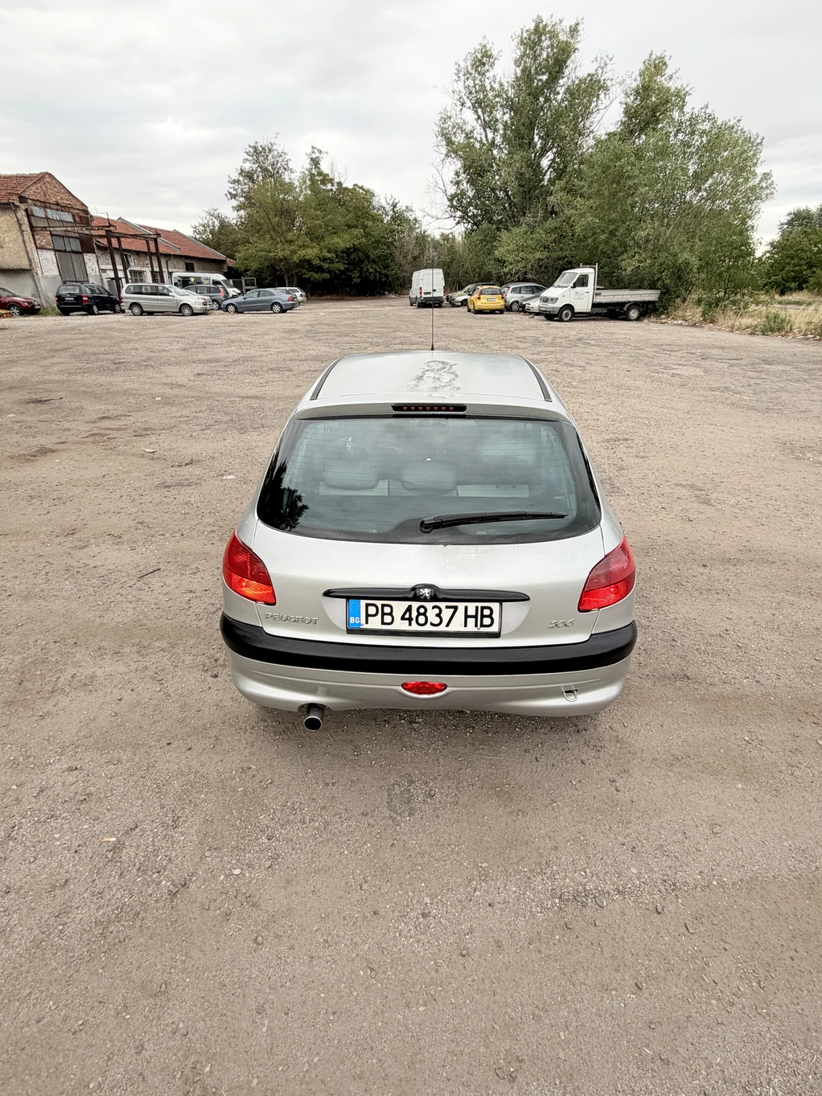 Peugeot 206, снимка 4 - Автомобили и джипове - 56185993
