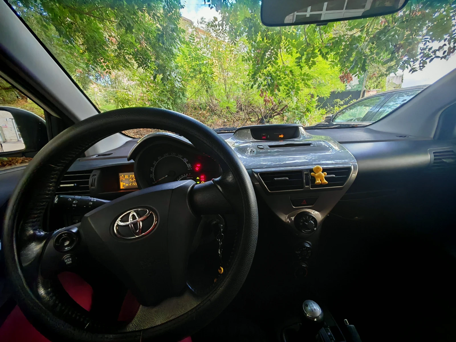 Toyota IQ, снимка 5 - Автомобили и джипове - 56202016
