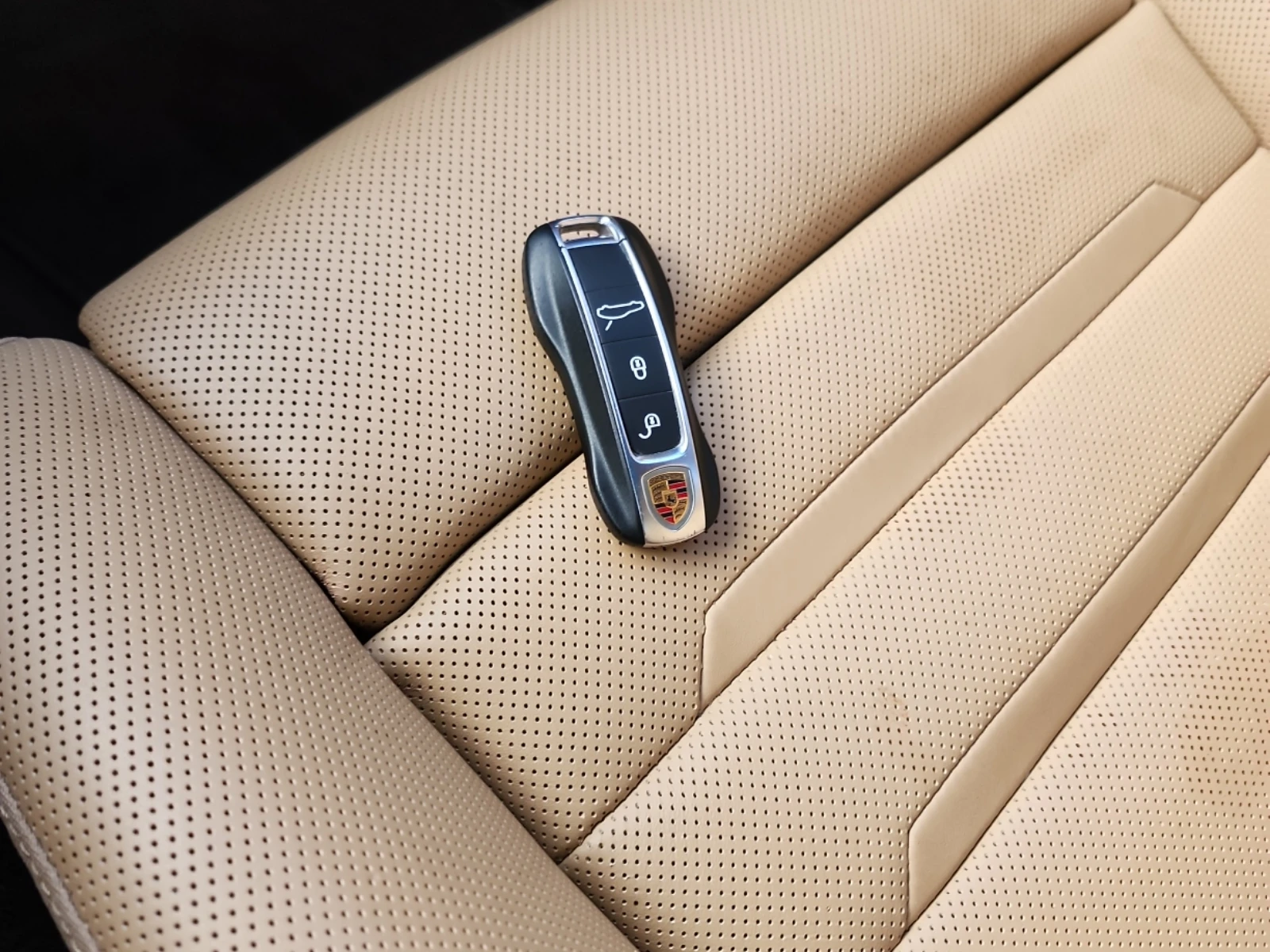 Porsche Panamera 4S, ���������� | Mobile.bg � ����������� 7