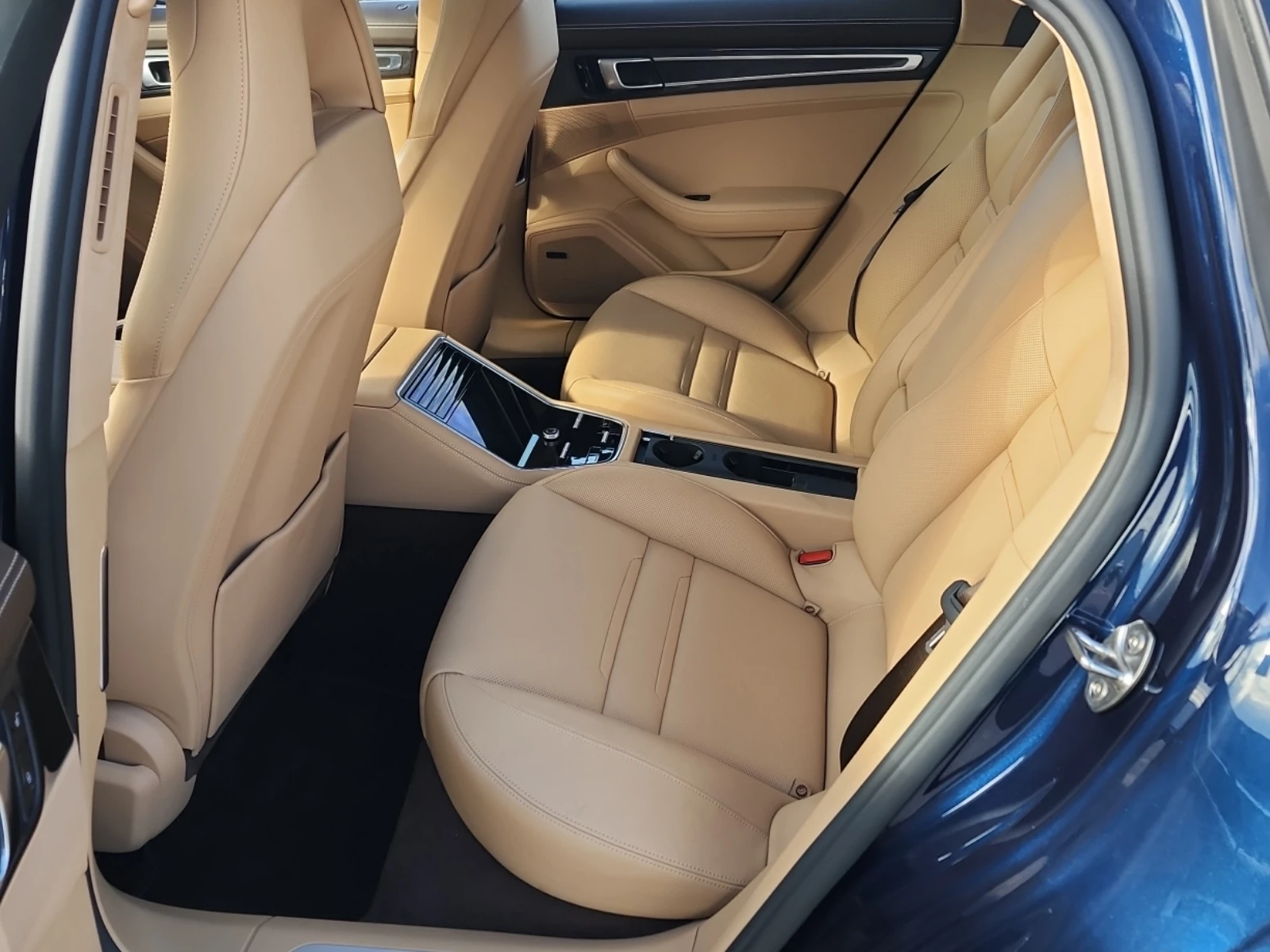 Porsche Panamera 4S, ���������� | Mobile.bg � ����������� 11