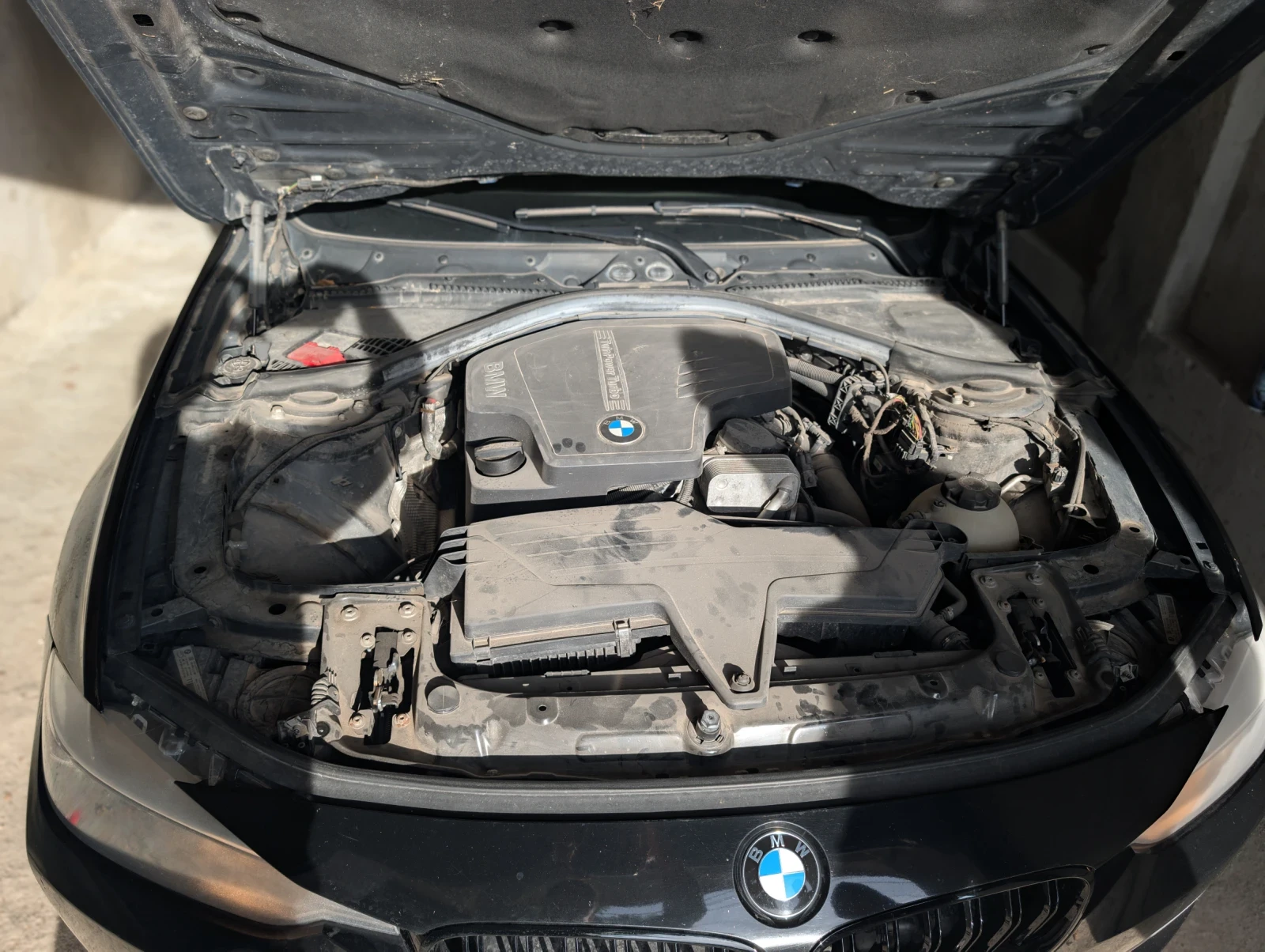 BMW 320, снимка 8 - Автомобили и джипове - 56546456
