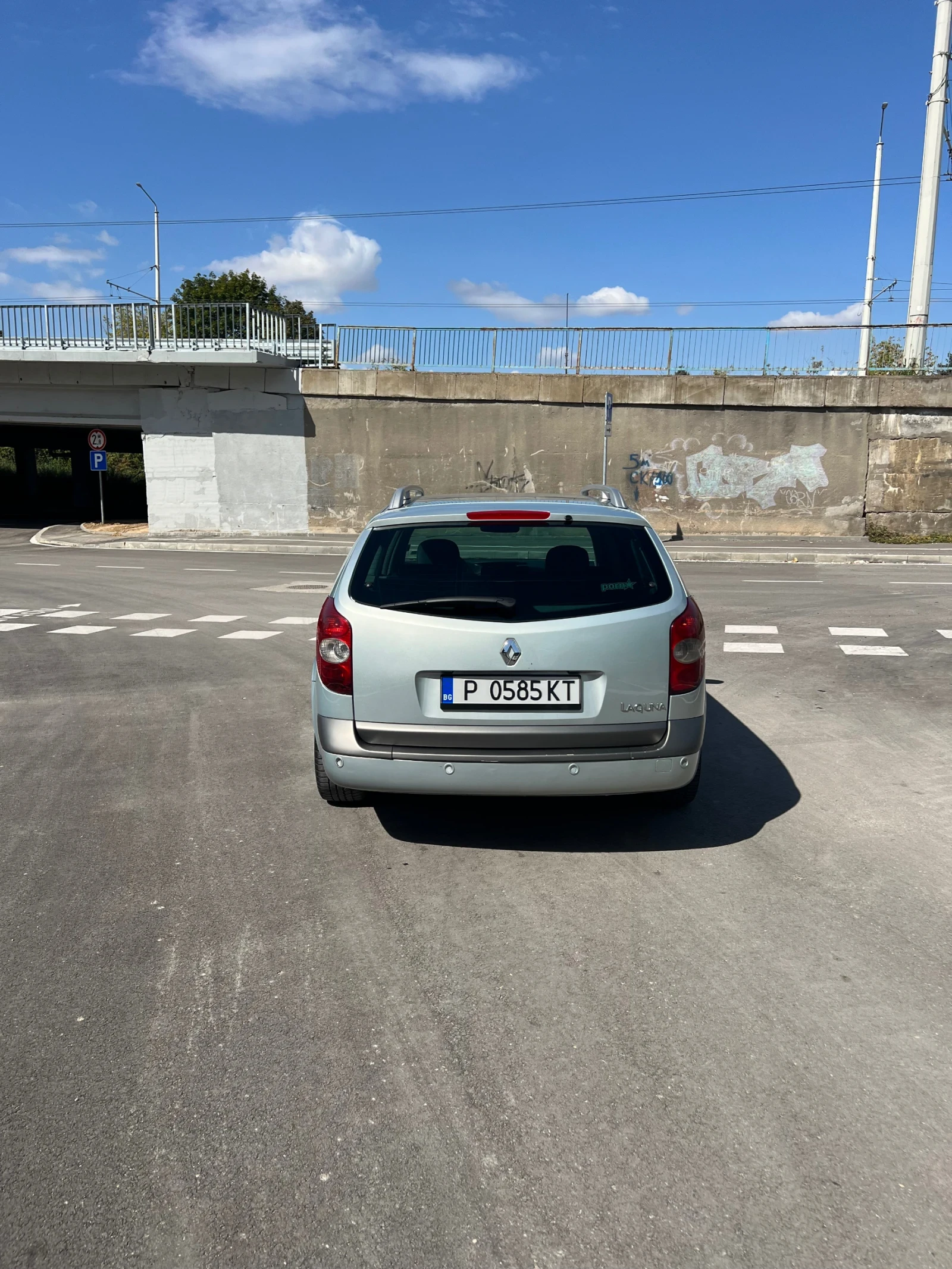 Renault Laguna, снимка 4 - Автомобили и джипове - 56550158