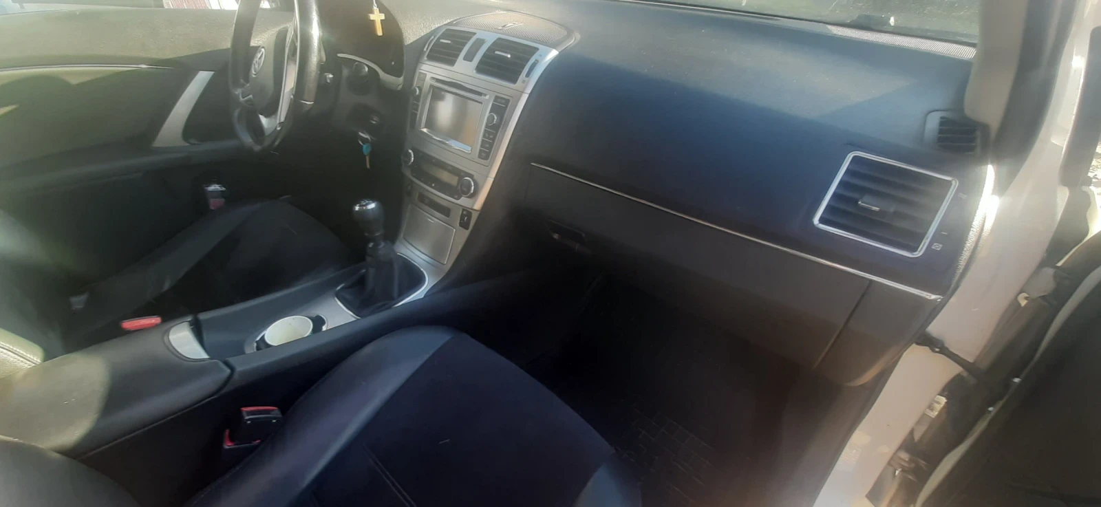 Toyota Avensis T27 | Mobile.bg � ����������� 3