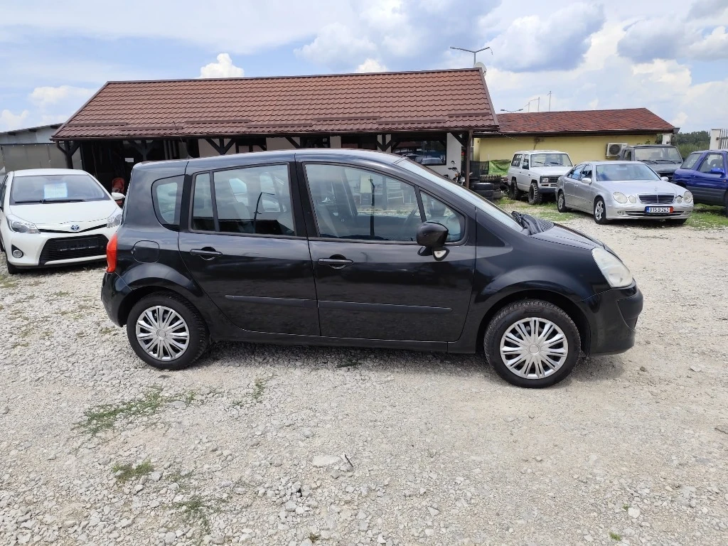 Renault Modus 1.2 бензин, снимка 4 - Автомобили и джипове - 56744655