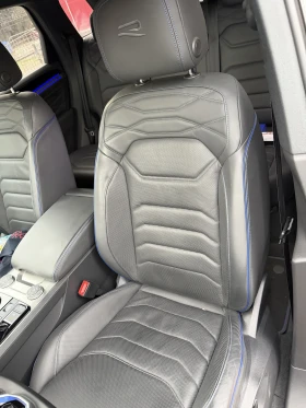 VW Touareg R 3.0 V6 eHybrid 4MOTION - 136000 лв. / 69535.70 € - 45750037 13