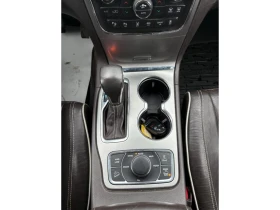 Jeep Grand cherokee Overland* 4x4* КОжа* Подгрев* Памет* Keyless - 21200 € / 41463.60 лв. - 85381020 14