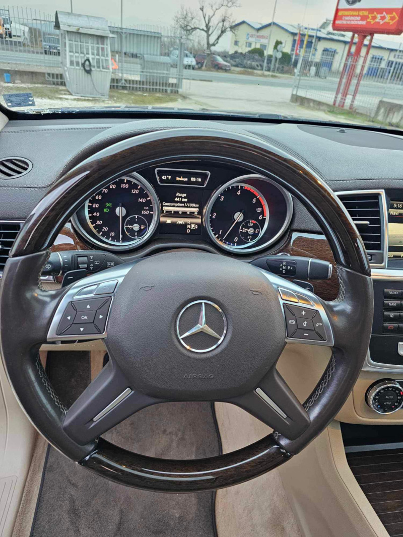 Mercedes-Benz GL 350, снимка 9 - Автомобили и джипове - 44679234