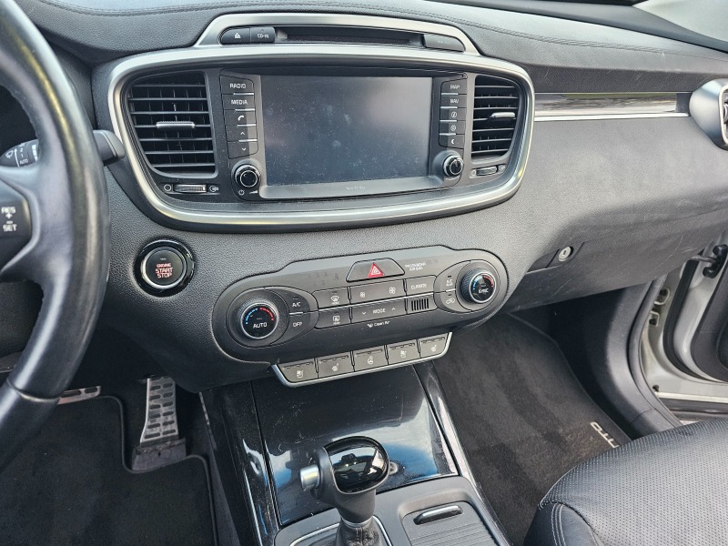Kia Sorento Platinum Edition 4WD NAVI PANO, снимка 7 - Автомобили и джипове - 45388220