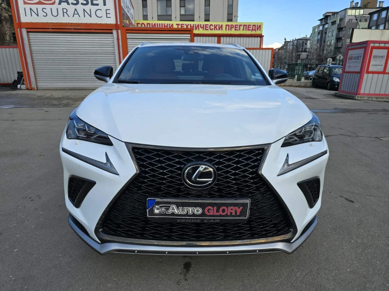 Lexus NX 300 2.0 BENZ, снимка 1 - Автомобили и джипове - 48953885