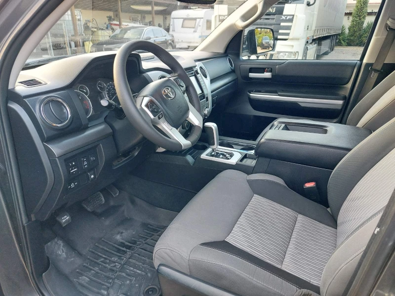 Toyota Tundra CREWMAX, снимка 10 - Автомобили и джипове - 52530357