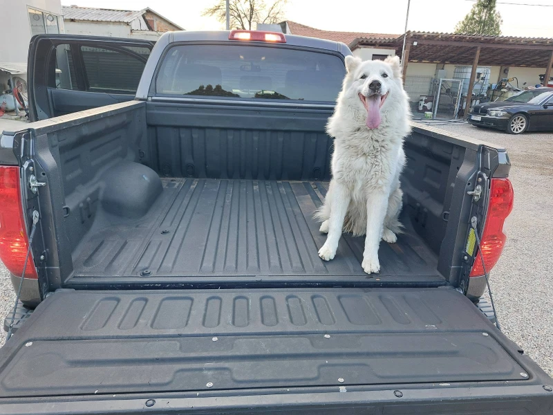 Toyota Tundra CREWMAX, снимка 7 - Автомобили и джипове - 52530357