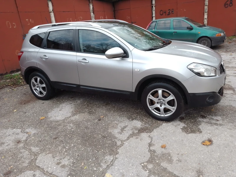 Nissan Qashqai + 2