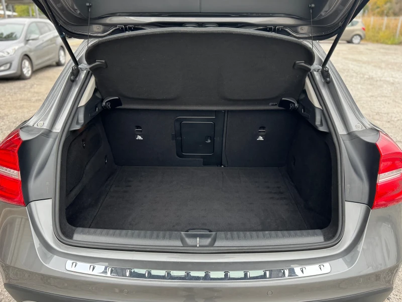 Mercedes-Benz GLA 250 4-Matic 211к.с Swiss, снимка 14 - Автомобили и джипове - 52403579