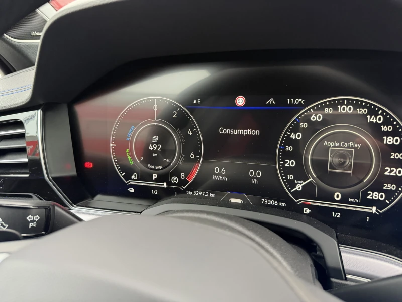 VW Touareg R 3.0 V6 eHybrid 4MOTION, снимка 15 - Автомобили и джипове - 52892401