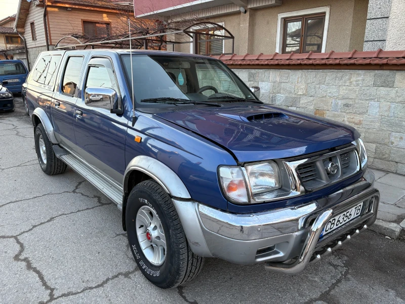 Nissan Navara, снимка 3 - Автомобили и джипове - 53404055