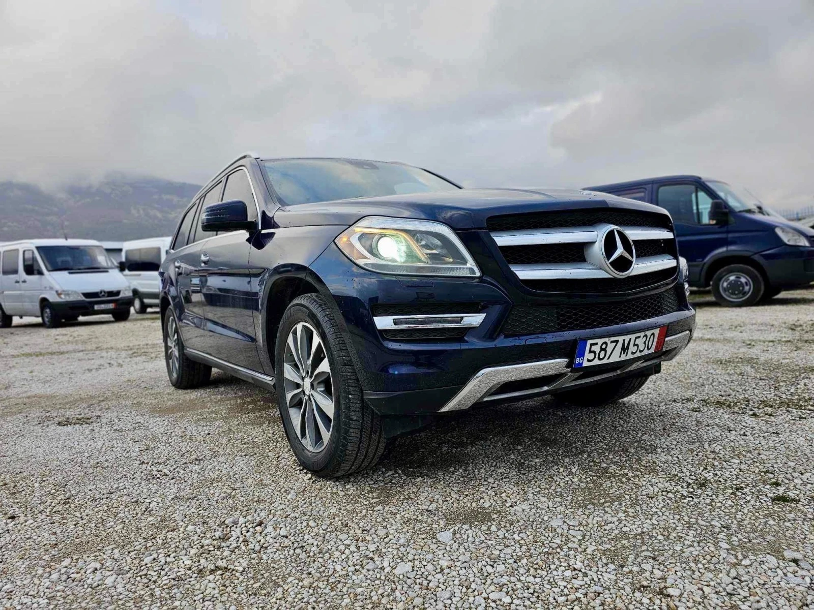 Mercedes-Benz GL 350  - изображение 3